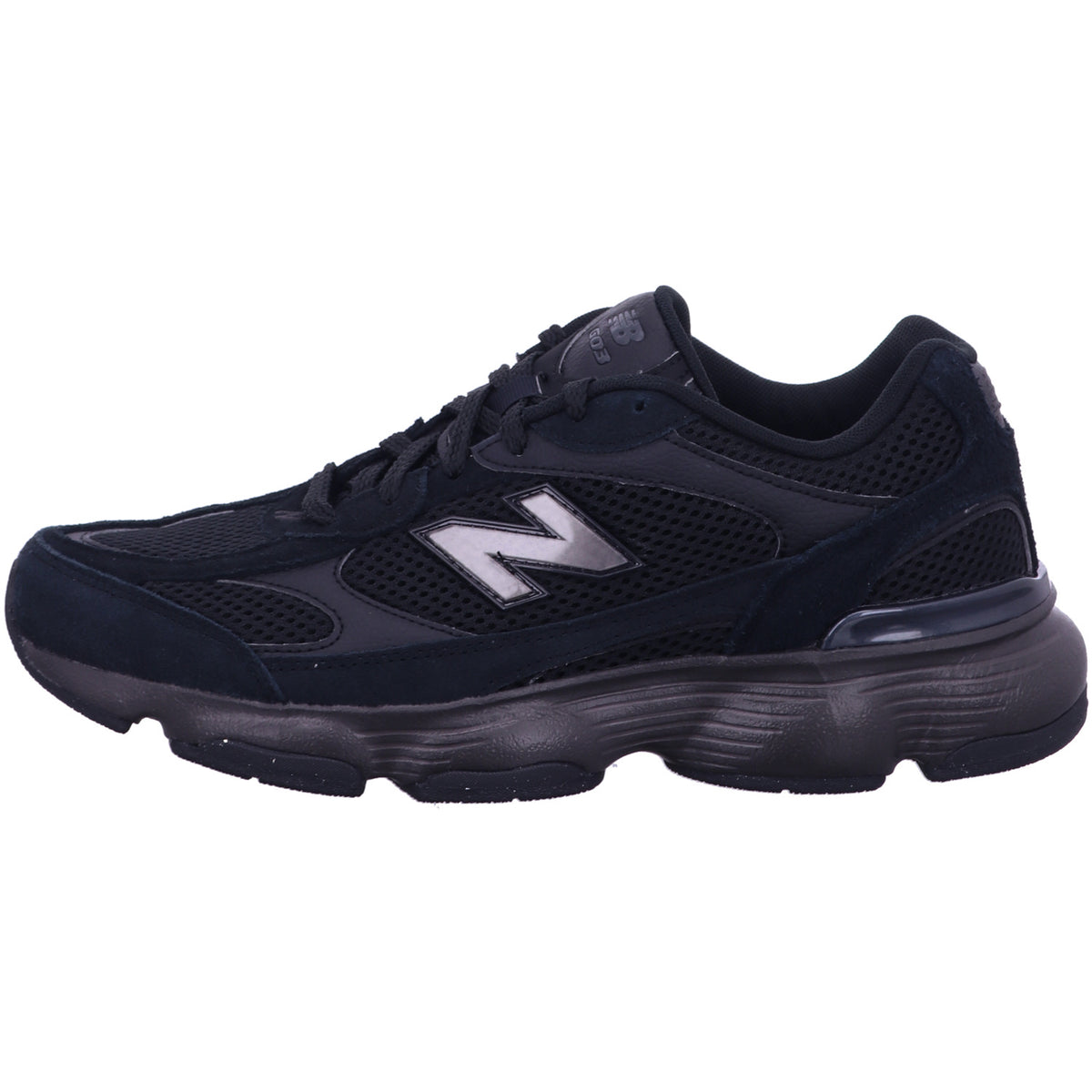 New Balance Schnürschuh M603 603 in Schwarz
